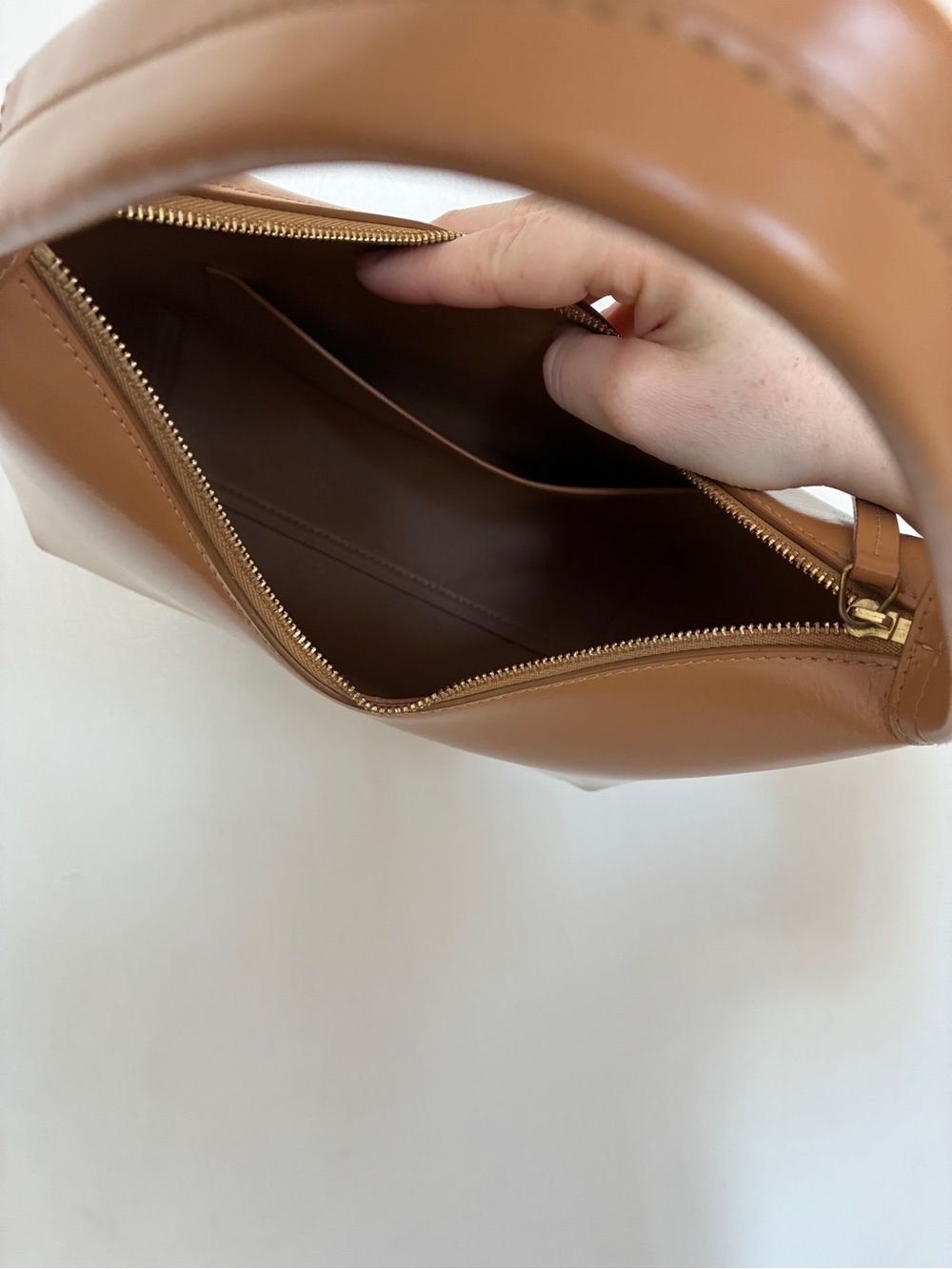 Mansur Gavriel Candy Shoulder Bag in Caramel (2021 edition) - Picture 5 of 11